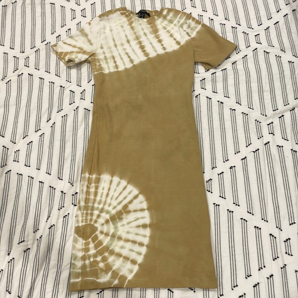NWOT FOREVER 21 Tie Dye ribbed bodycon Tshirt dress
